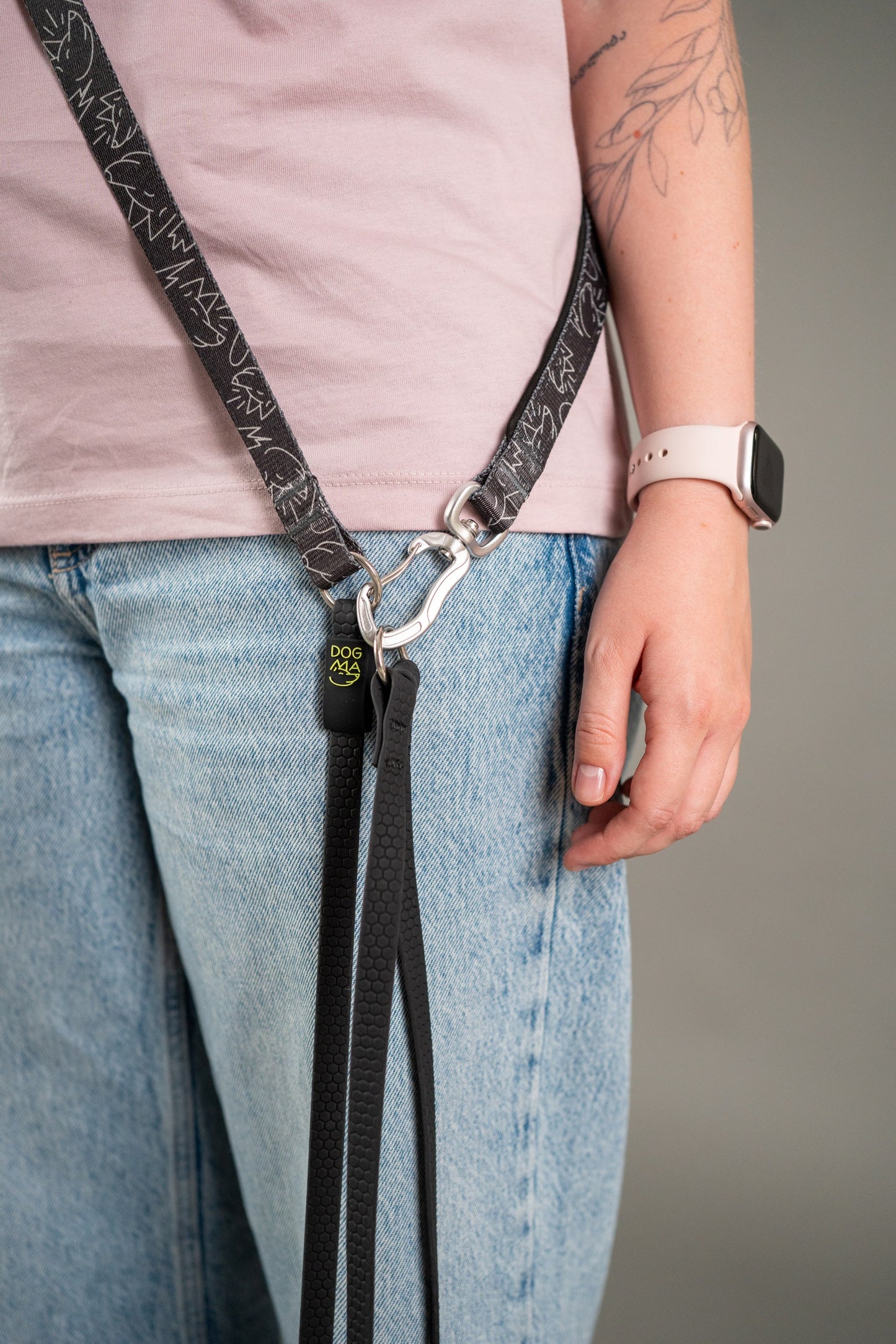Hands-Free Hybrid Leash - Dark Mode